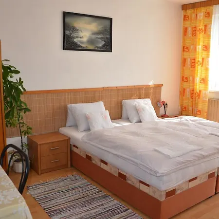 Apartments Hrusovany Nad Jevisovkou * Hrusovany nad Jevisovkou